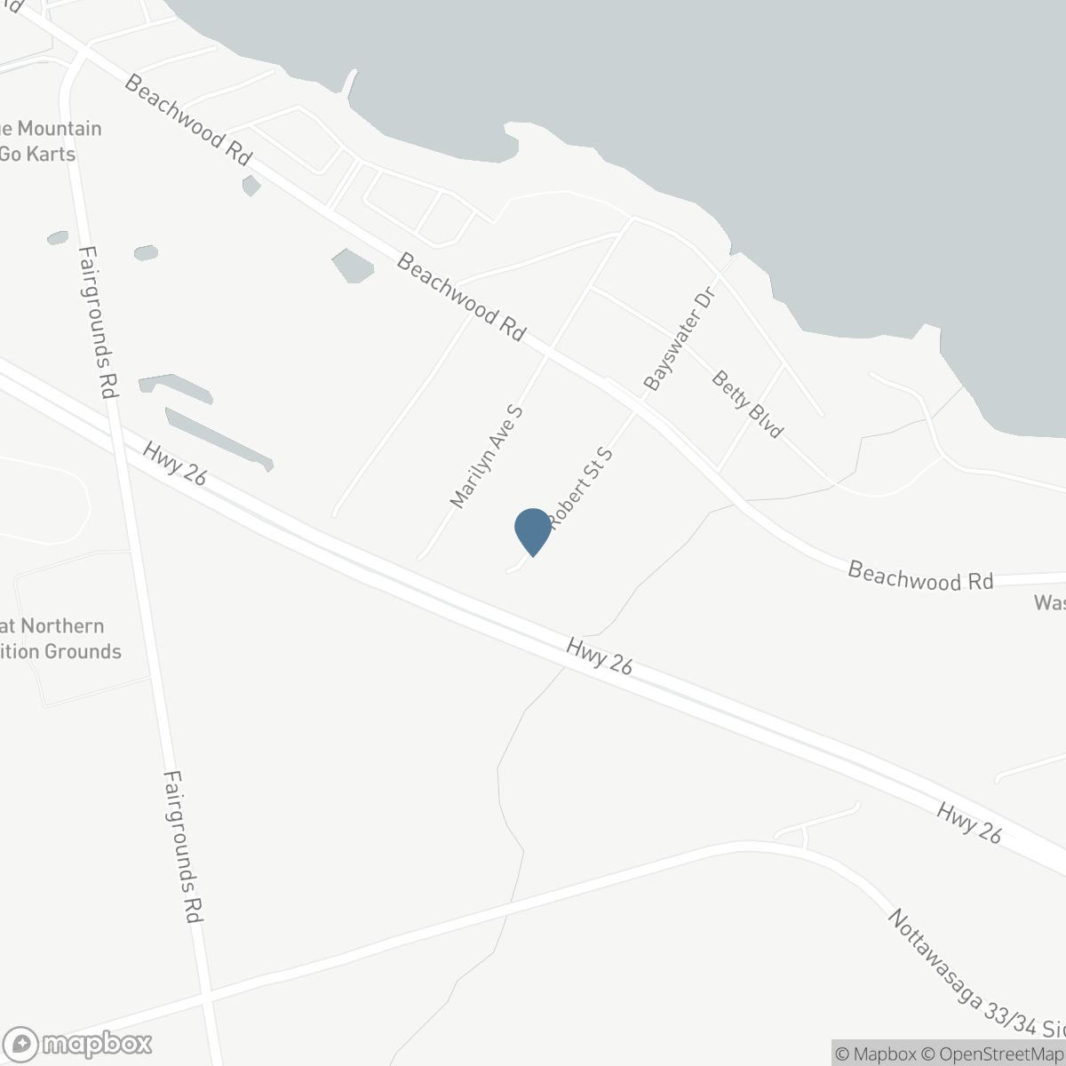 60 ROBERT STREET S, Wasaga Beach, Ontario L9Z 2Y2